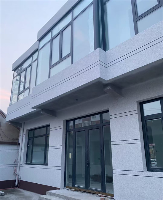 北京房山自建房外墻水包砂施工裝飾案例